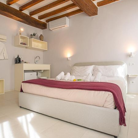 Glam Parma Otel Dış mekan fotoğraf