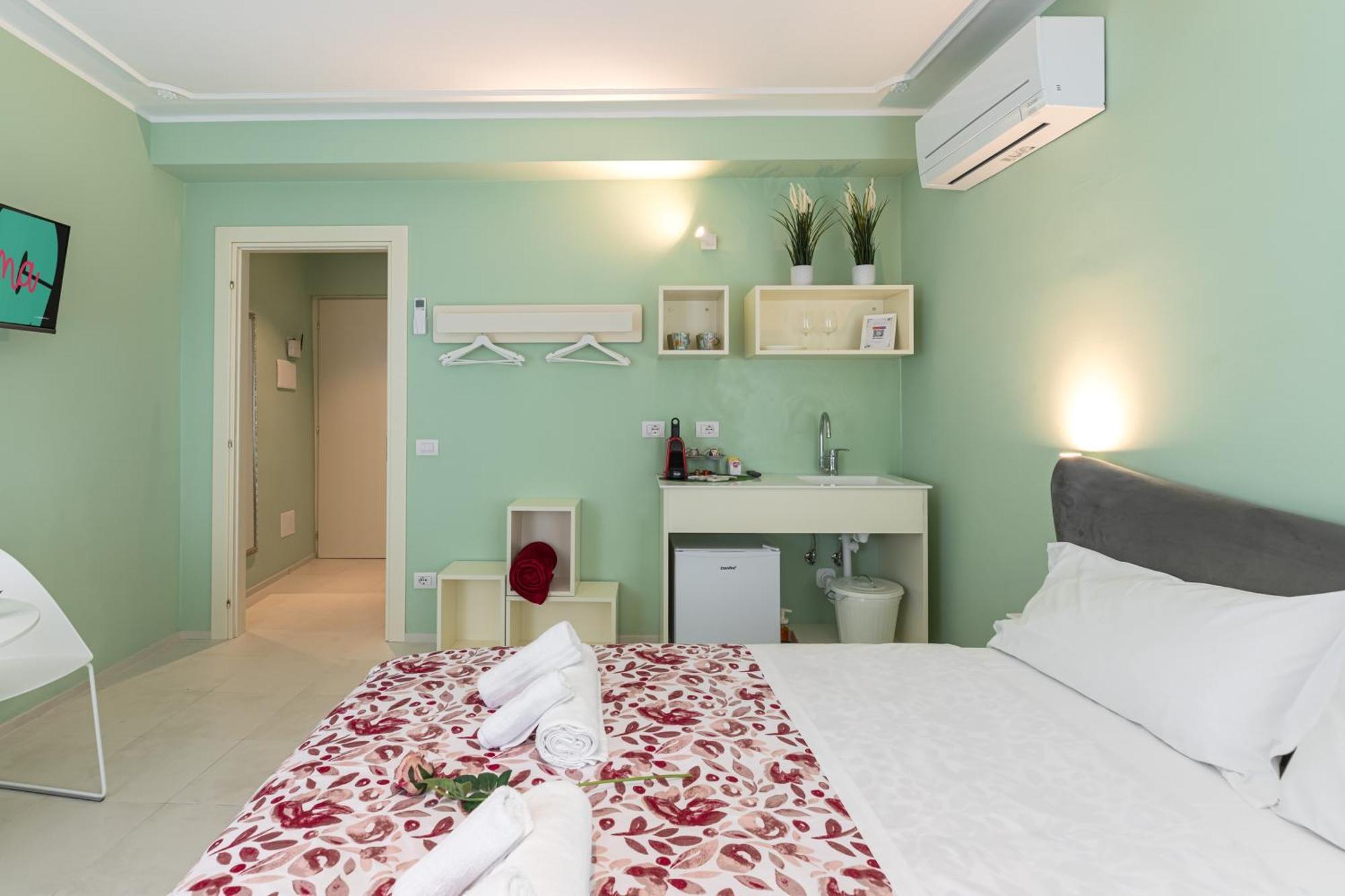 Glam Parma Otel Dış mekan fotoğraf
