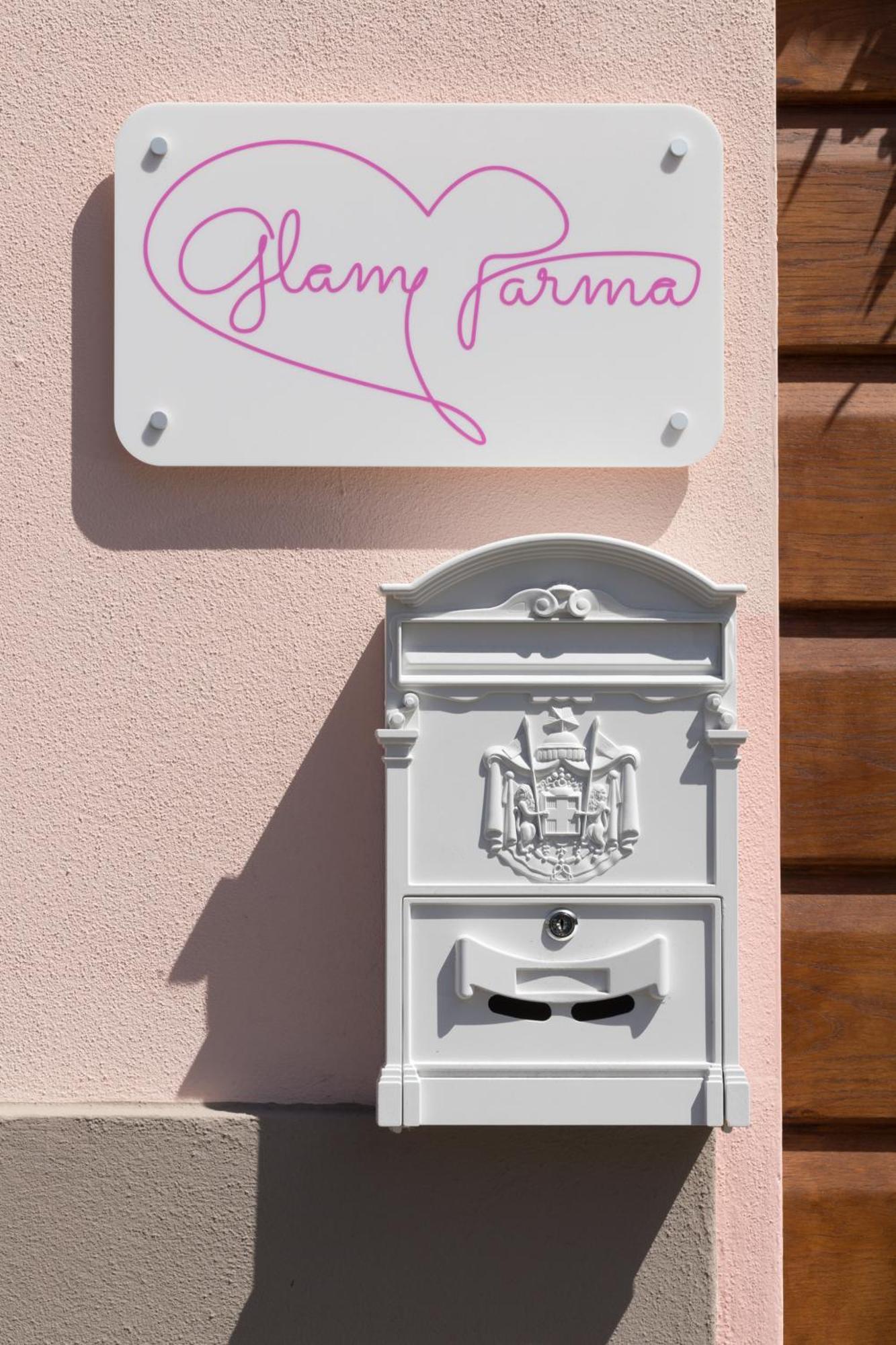 Glam Parma Otel Dış mekan fotoğraf